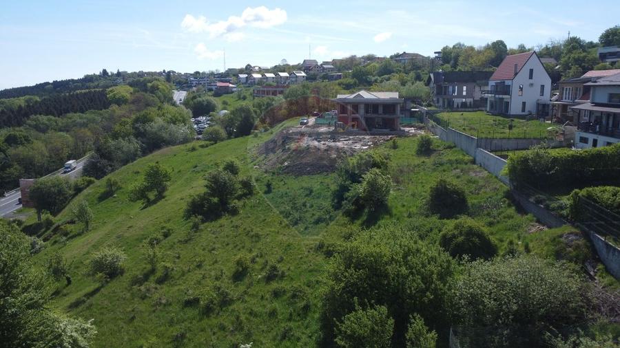 Teren Construcții intravilan de 1039 mp, în Feleacu