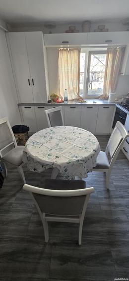 Apartament cu 2 camere în Rovinari