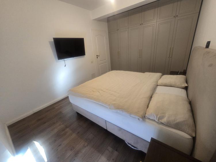 Casă cu 4 camere în Berceni