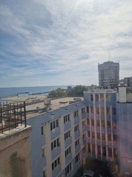 Apartament cu 3 camere decomandat în Ultracentral