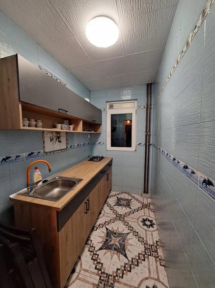 Apartament cu 2 camere semidecomandat în Brâncoveanu
