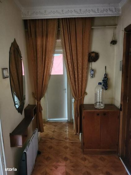 Apartament cu 3 camere decomandat în Bistrița Lac
