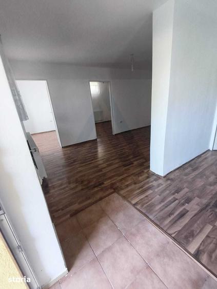 Casă cu 2 camere cu Teren 110 Mp în Țiglari