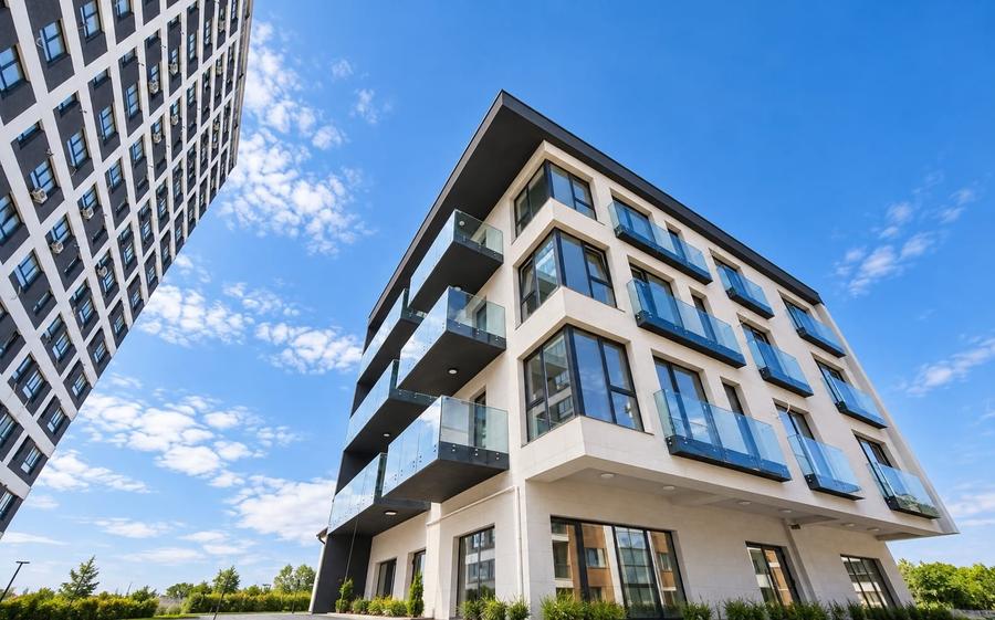 Apartament cu 3 camere, mobilat în Universitate