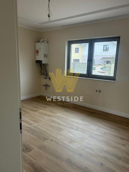 Apartament cu 4 camere decomandat în Girocului