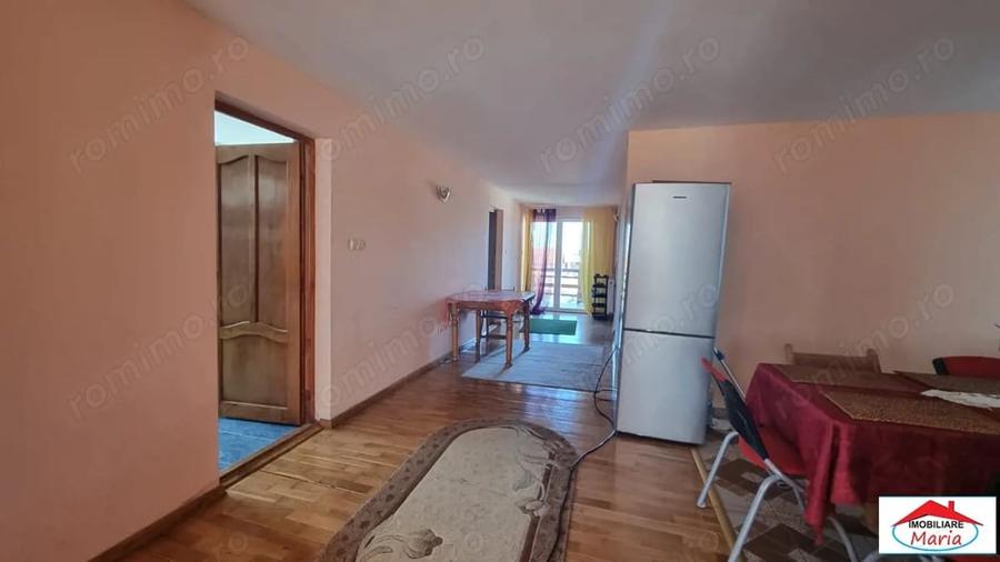Casă cu 4 camere cu Teren 131 Mp în Păulești