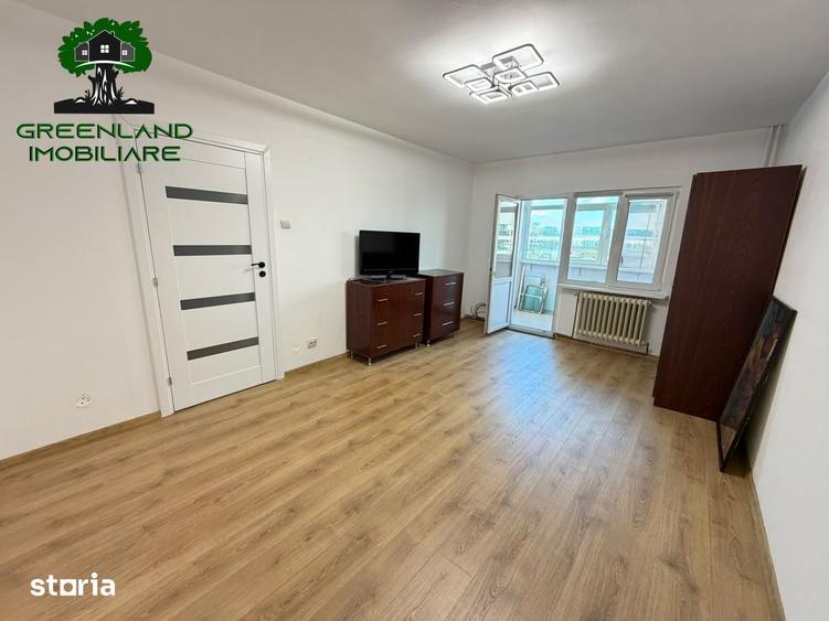 Apartament cu 2 camere decomandat în Podu Roș — fotografia 1