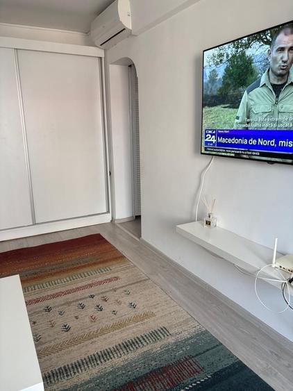 Apartament cu 2 camere semidecomandat în Turda