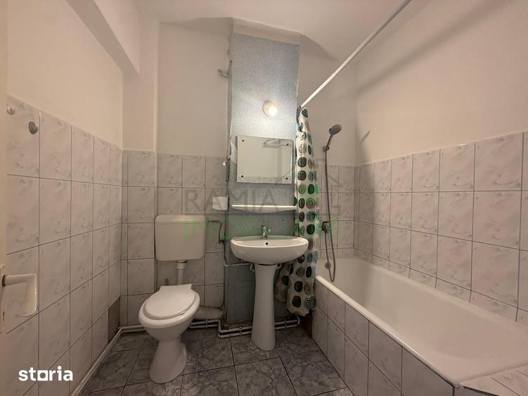 Apartament 3 camere decomandat cu 2 bai in Calea Bucure?ti - 14