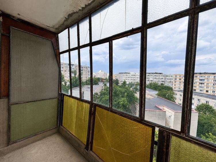 Apartament cu 3 camere decomandat, mobilat în Gorjului