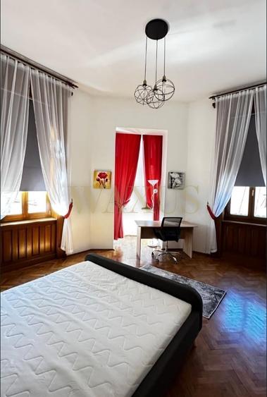 Apartament cu 2 camere decomandat, mobilat în Central