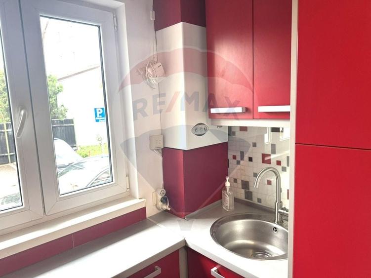 Apartament cu 3 camere decomandat, mobilat în Mărăști