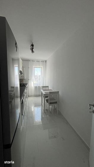 Apartament cu 2 camere decomandat în Metalurgiei