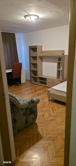 Apartament cu 3 camere decomandat în Gheorgheni
