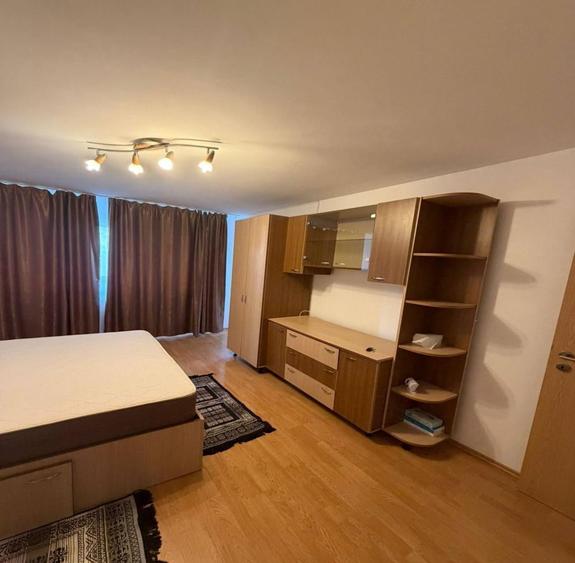 Apartament cu 2 camere decomandat, mobilat în Zorilor