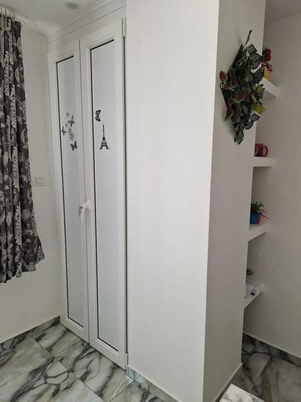 Apartament cu 2 camere semidecomandat în Cetate
