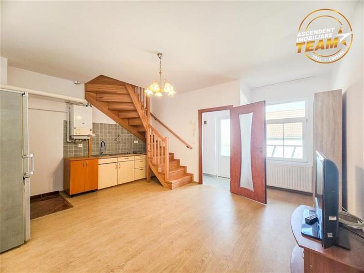 Apartament cu 2 camere decomandat în Central