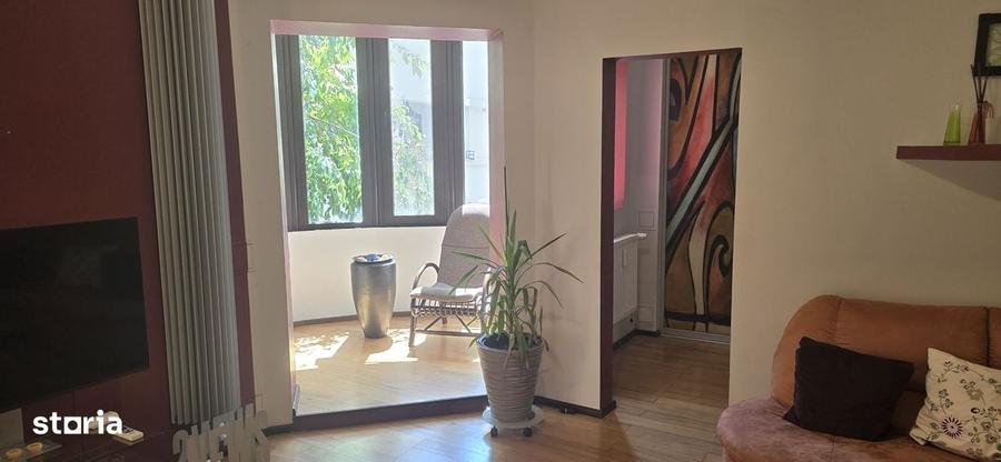 Apartament cu 3 camere în Cișmigiu