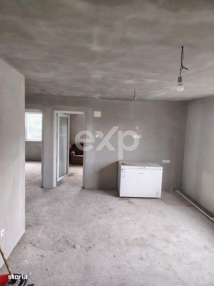 Casă cu 4 camere în Valea