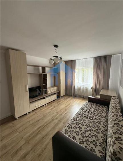 Apartament cu 2 camere decomandat în Mărăști