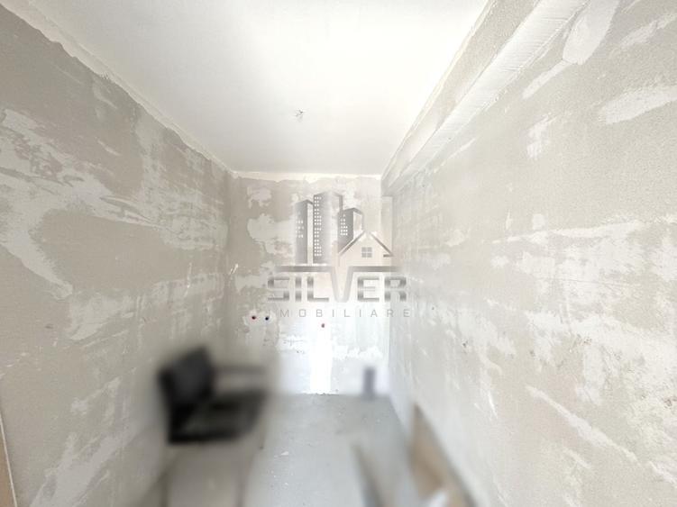 Duplex cu 5 camere cu Canalizare în Chinteni