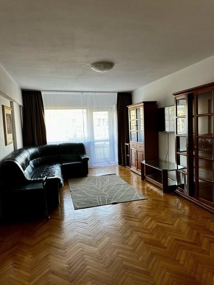 Apartament cu 2 camere decomandat în Unirii
