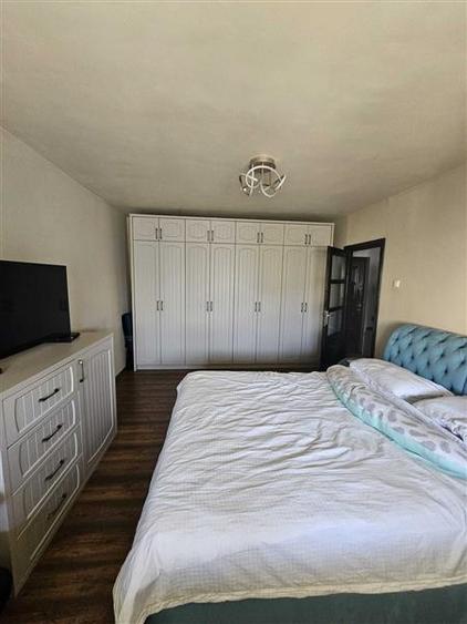 Apartament cu 2 camere decomandat, mobilat în Lipovei