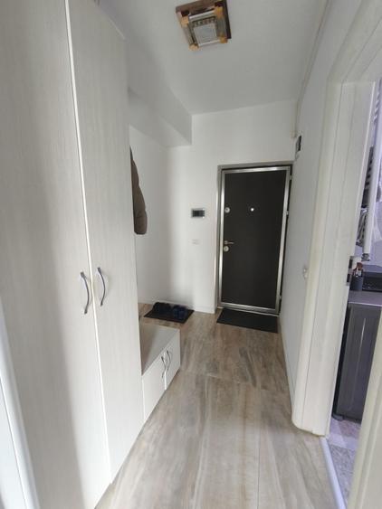 Apartament cu 2 camere decomandat în Rahova