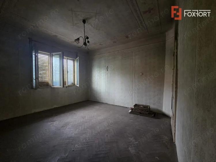 Casă cu 2 camere cu Teren 280 Mp în Central