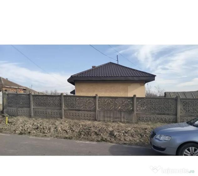 Casă cu 7 camere în Borcea