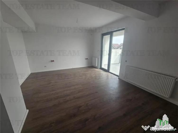 Casă cu 4 camere cu Teren 400 Mp în Dragomirești-Deal