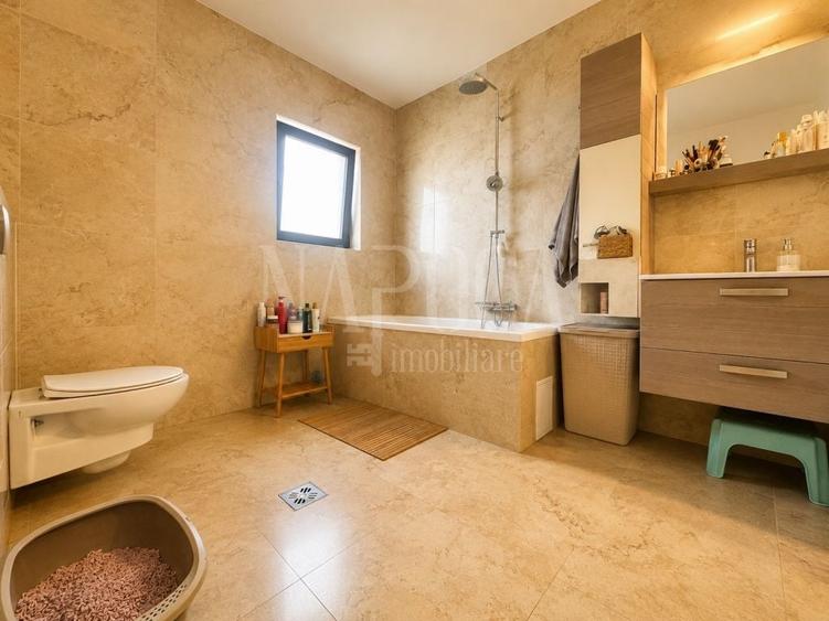 Apartament cu 3 camere semidecomandat în Bună Ziua