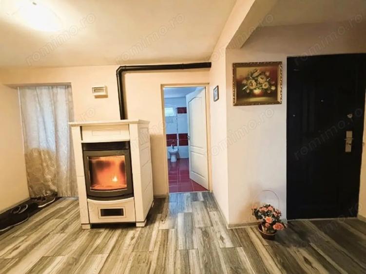 Casă cu 3 camere cu Teren 500 Mp în Central