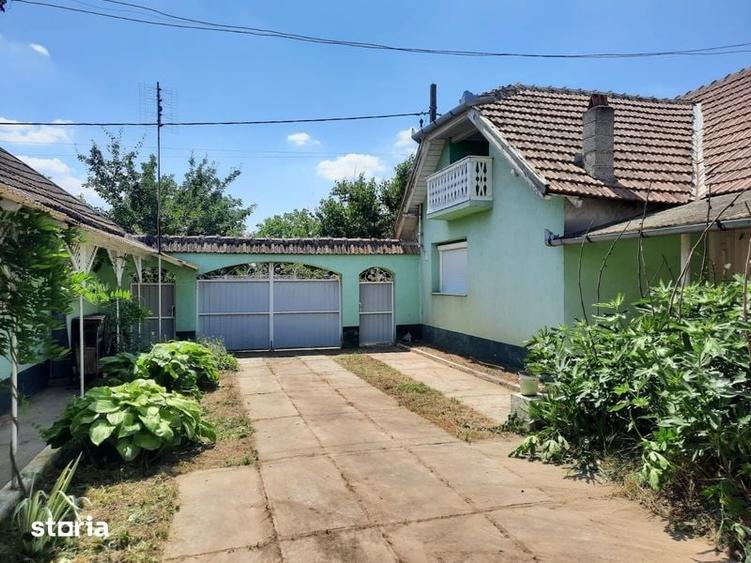 Casă cu 3 camere cu Teren 2160 Mp în Mișca