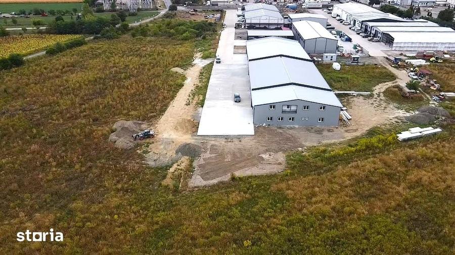 Spațiu comercial, de 1,720 mp, în Nord
