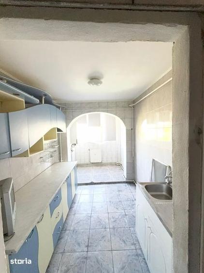 Apartament 3 camere de vanzare Galati micro 16 - 2