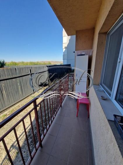 Apartament cu 2 camere semidecomandat, mobilat în Apahida