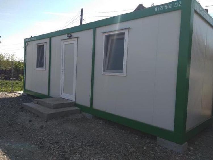 Casă cu 2 camere cu Teren 2000 Mp în Lilieci