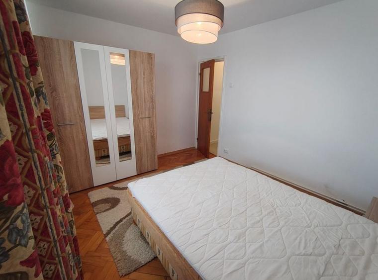 Apartament cu 2 camere decomandat, mobilat în Mihai Viteazul