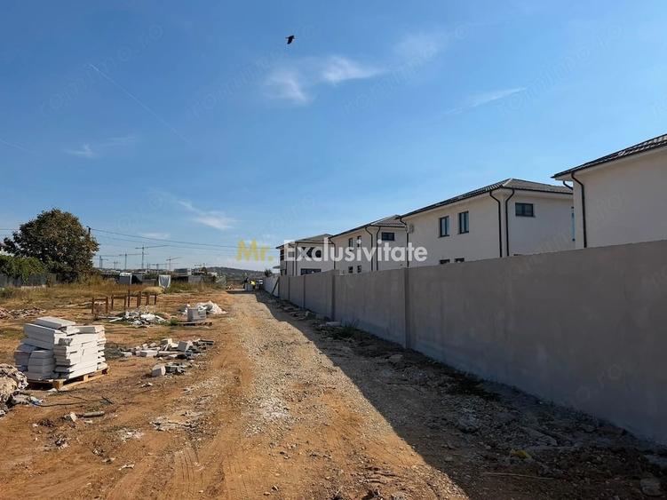 Casă cu Teren 330 Mp în Bariera Vâlcii