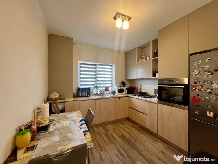 Casă cu 3 camere cu Teren 250 Mp în Giroc
