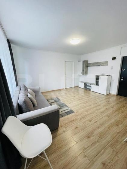 Apartament 2 camere, parcare, zona Terra - 3