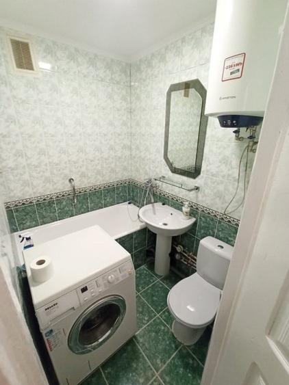 Apartament cu 2 camere in zona Semi-Central - 2