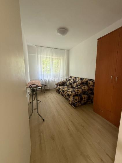 3 camere Basarabia, et. 1, an 1986, 68 mp