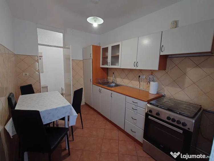 Apartament cu 2 camere semidecomandat în Podgoria