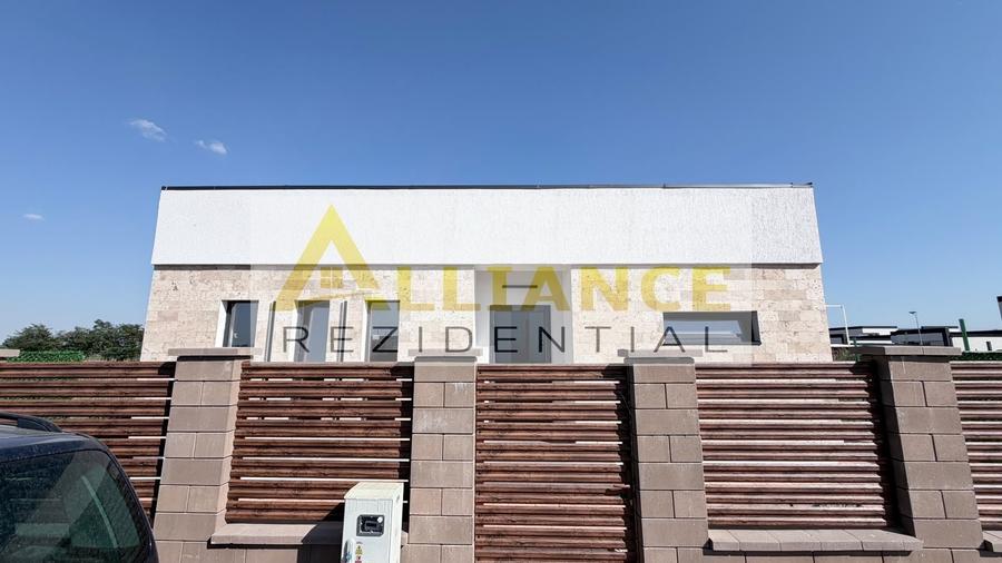 Casă individuală cu 3 camere cu Canalizare în Berceni