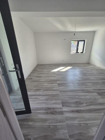 Casă cu 3 camere în Movilița