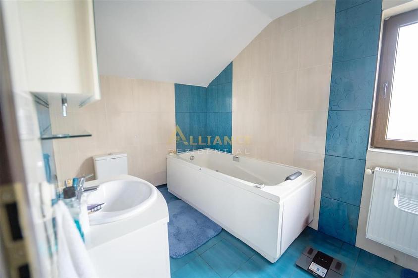 Casă individuală cu 4 camere cu Piscina în Berceni