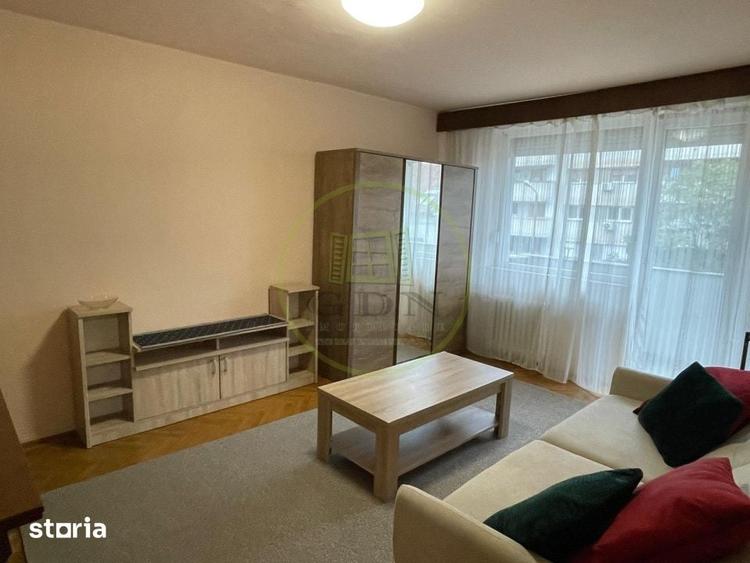 Apartament cu 3 camere decomandat în Ultracentral
