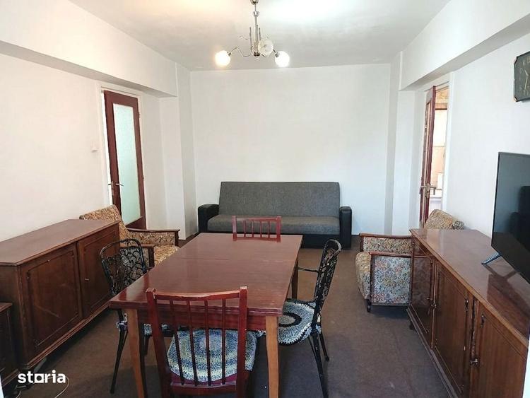 Apartament cu 2 camere semidecomandat în 1 Decembrie 1918 — fotografia 1